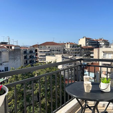 Rooftop Apartment Larissa Exterior foto